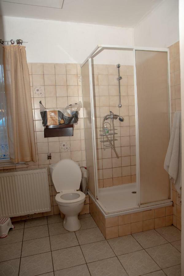 Apartmany U Kocoura Pod Klinovcem Kovarska Екстер'єр фото