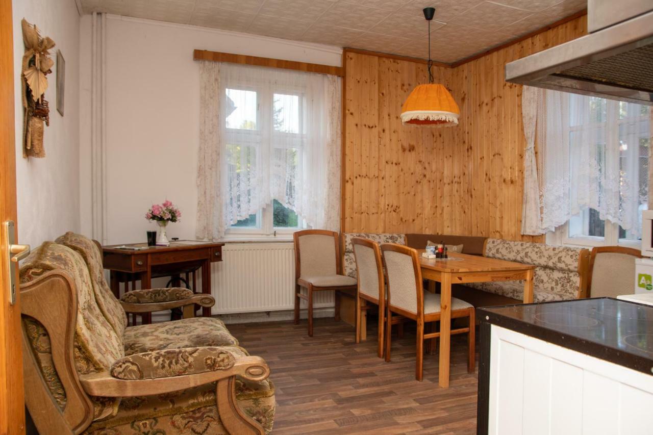 Apartmany U Kocoura Pod Klinovcem Kovarska Екстер'єр фото